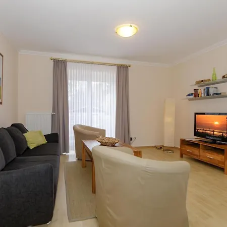 Appartement Stadtvilla-wohnung-01-mit-eigener-garage Ostseebad Kühlungsborn
